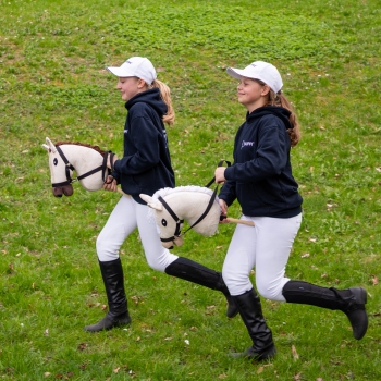 Hobby Horse Skippi Almond A3 - kantar i wodze w zestawie - jasno migdałowy